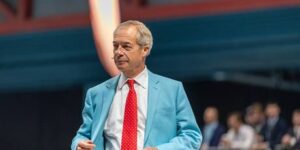 Обвиняемый в убийстве Анн Уиддекомб также готовил атаку на Найджела Фаража