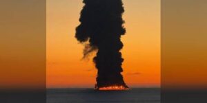 Чёрное море в огне: украинские дроны атакуют танкеры, Россия обещает ответ