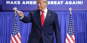 Трамп: Путин хочет мира больше, чем Зеленский — и Украине нужен «новый президент»
