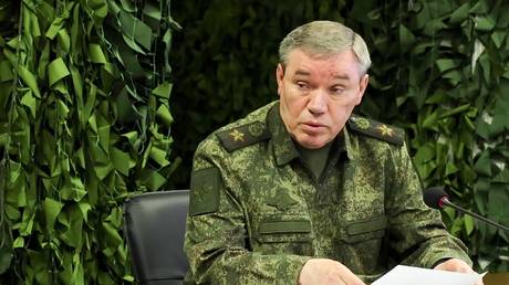Российские войска освободили Доброполье — Герасимов доложил Путину