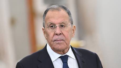 Лавров назвал европейских лидеров «политическими мазохистами»